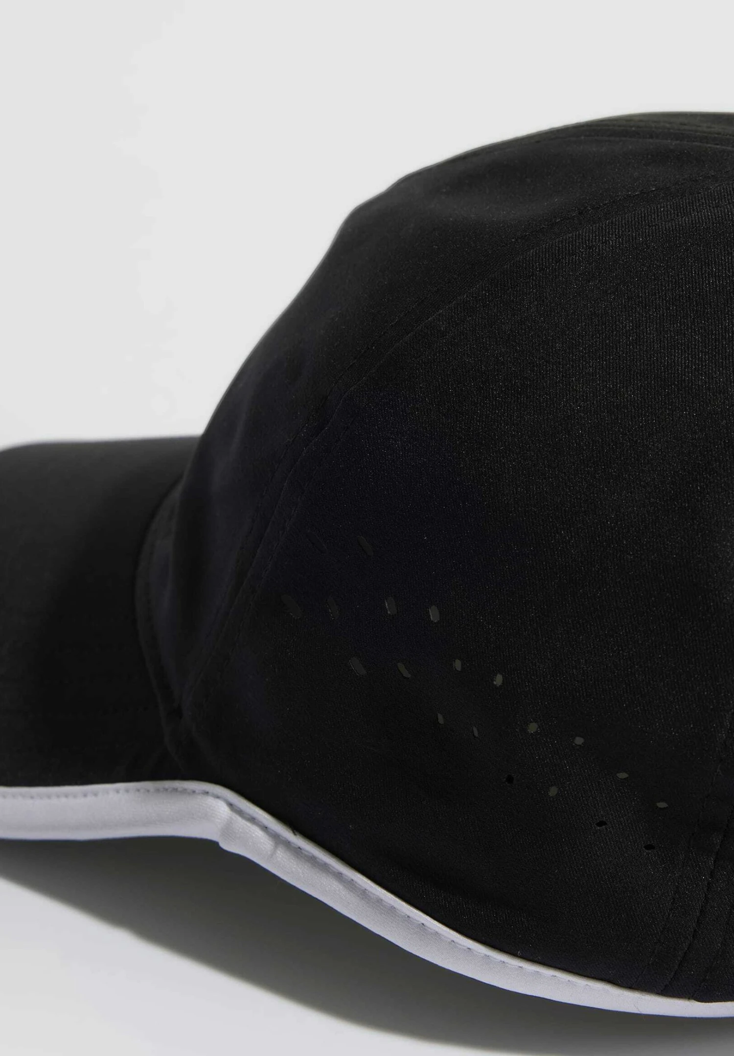 ADIDAS PERFORMANCE Sports Away - Gorra - Black 4 ADIDAS PERFORMANCE Sports Away - Gorra - Black - Imagen 4