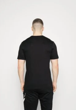 Nike Performance Tee Wild Card - Camiseta Deportiva - Black 8 Nike Performance Tee Wild Card - Camiseta Deportiva - Black -ADIDAS PERFORMANCE Ventas 854ddcf018144850a933ad11e4793818