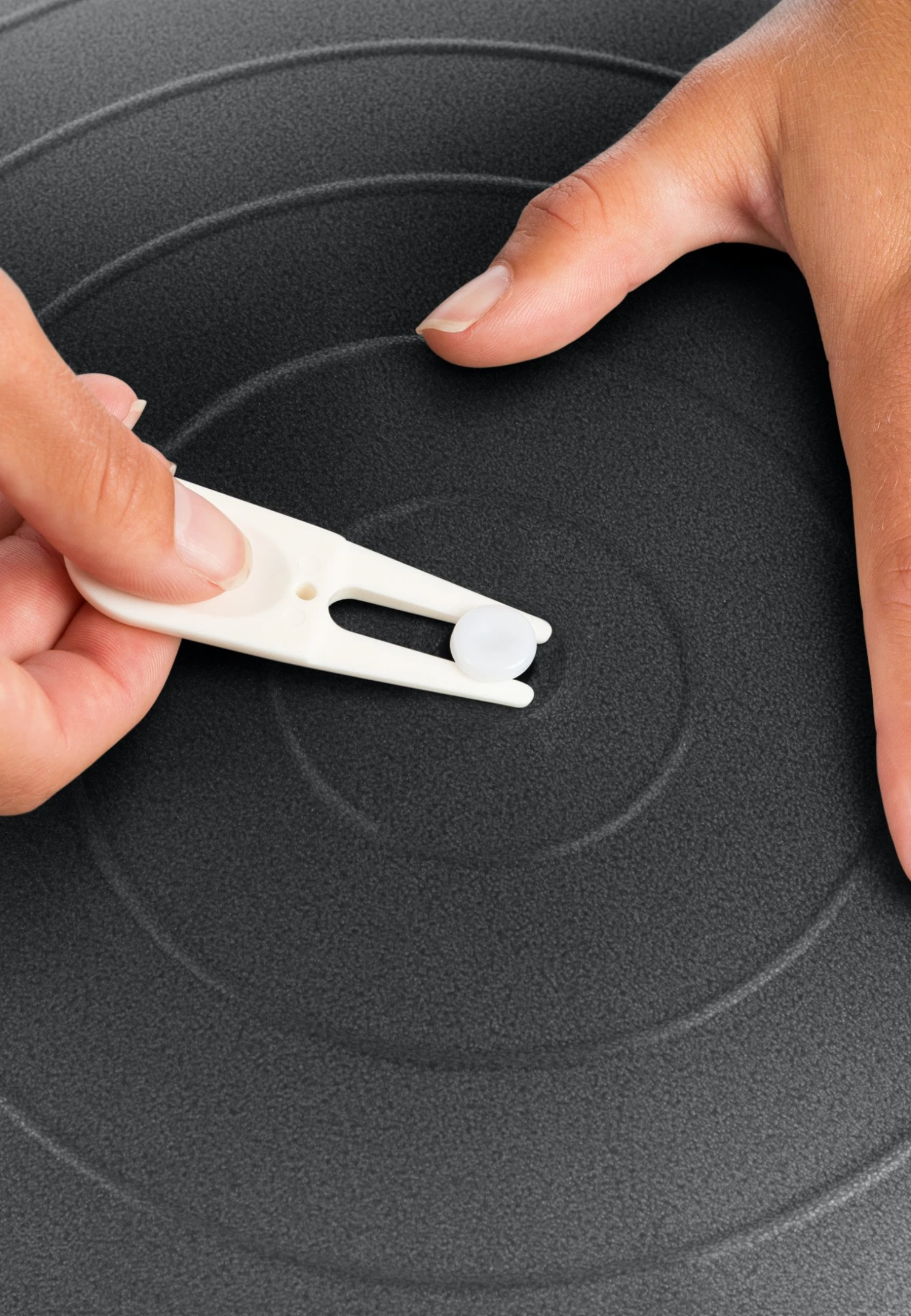 Gym Ball - 55Cm - Fitness/Yoga - Black 2 Gym Ball - 55Cm - Fitness/Yoga - Black - Imagen 2