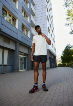 ADIDAS PERFORMANCE Camiseta Estampada - Linen Green