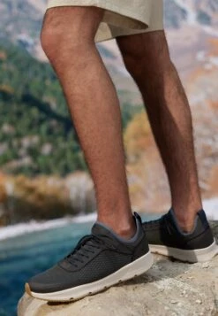 Columbia Summertide - Zapatillas De Senderismo - Shark/White -ADIDAS PERFORMANCE Ventas f026d19bbed74f1ca45c44eb974810f3